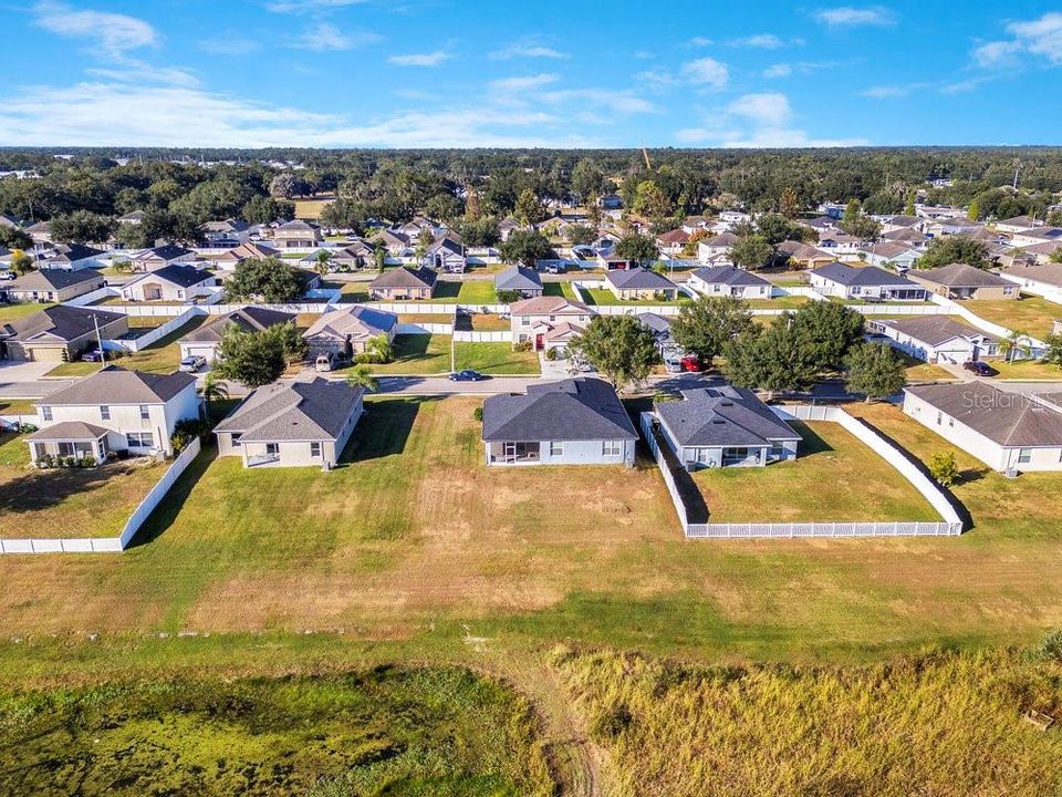 На продажу: $325,000 (3 спален, 2 ванн, 1910 Квадратных фут)