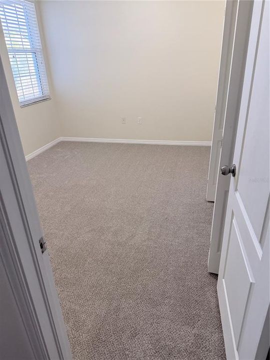 На продажу: $325,000 (3 спален, 2 ванн, 1910 Квадратных фут)