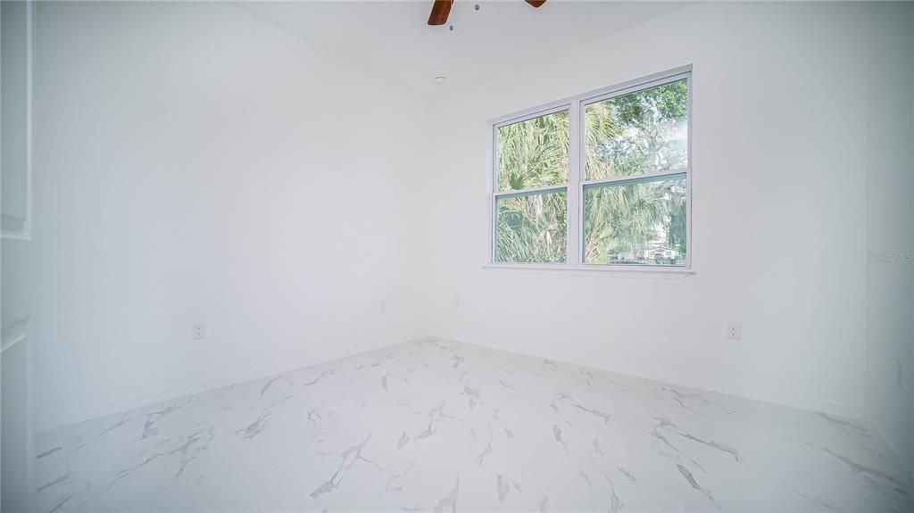 For Sale: $284,990 (3 beds, 2 baths, 1285 Square Feet)