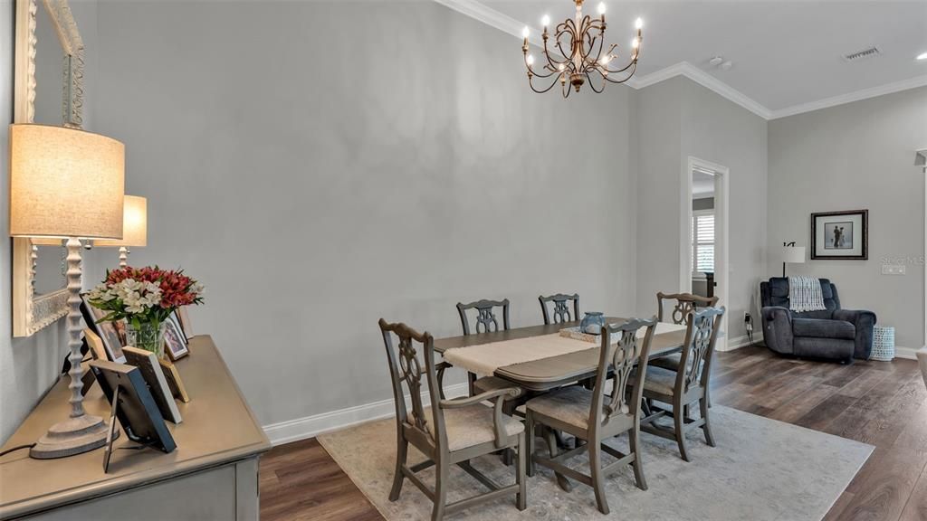 待售: $495,000 (2 贝兹, 2 浴室, 1911 平方英尺)