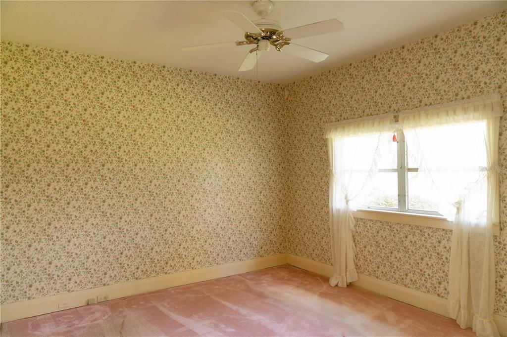 合同活跃: $525,000 (3 贝兹, 2 浴室, 1520 平方英尺)