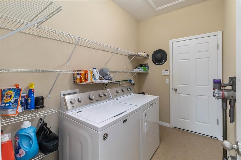 Active With Contract: $615,000 (4 beds, 3 baths, 2409 Square Feet)