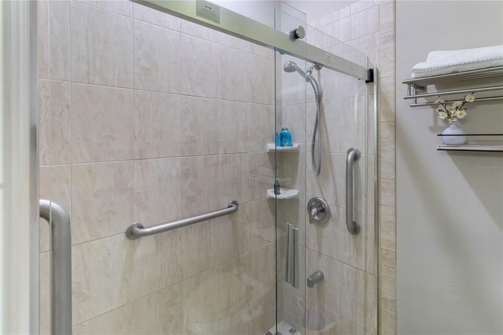 Active With Contract: $615,000 (4 beds, 3 baths, 2409 Square Feet)