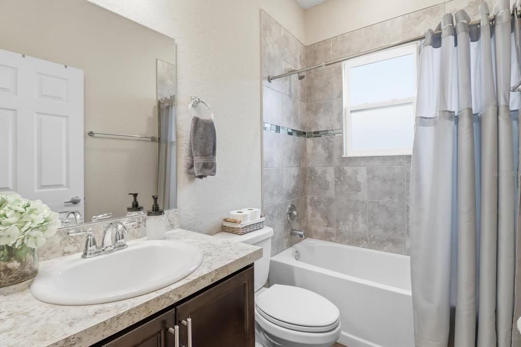 Active With Contract: $390,000 (4 beds, 3 baths, 2332 Square Feet)