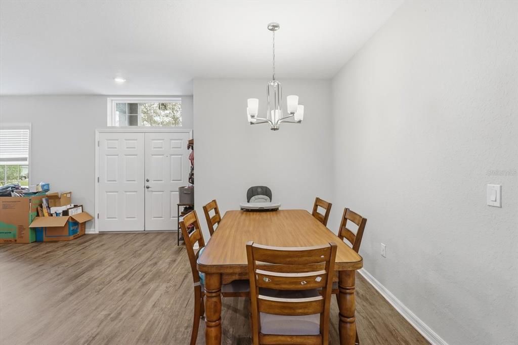 Active With Contract: $390,000 (4 beds, 3 baths, 2332 Square Feet)