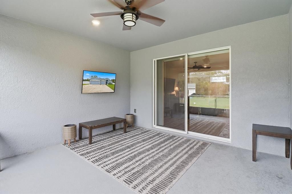 Active With Contract: $390,000 (4 beds, 3 baths, 2332 Square Feet)