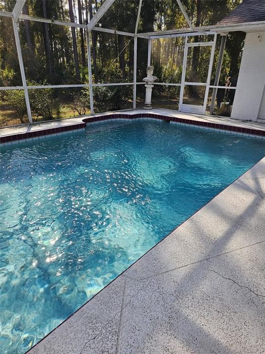 For Sale: $699,000 (3 beds, 2 baths, 2533 Square Feet)