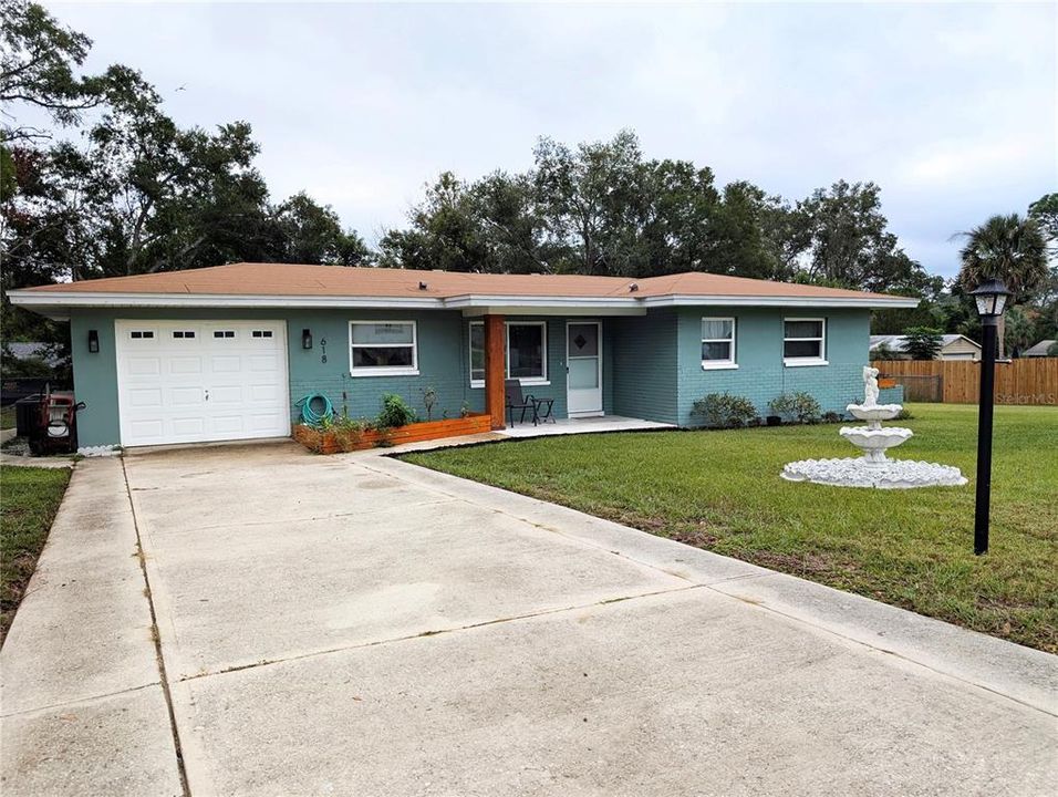 待售: $204,500 (2 贝兹, 1 浴室, 1153 平方英尺)