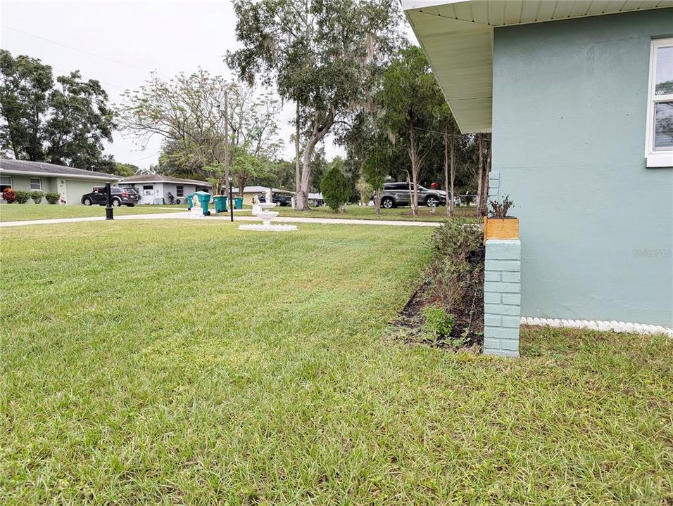 待售: $204,500 (2 贝兹, 1 浴室, 1153 平方英尺)