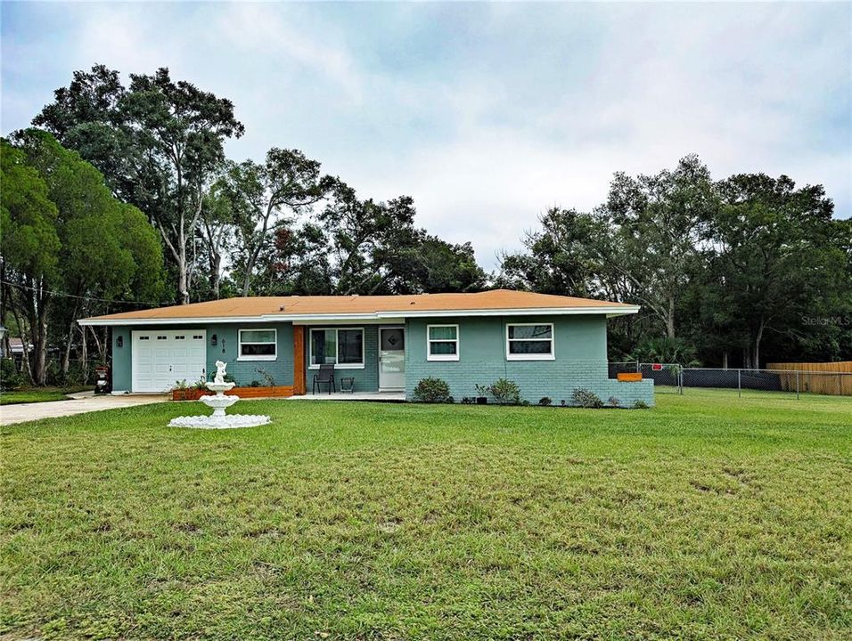 待售: $204,500 (2 贝兹, 1 浴室, 1153 平方英尺)