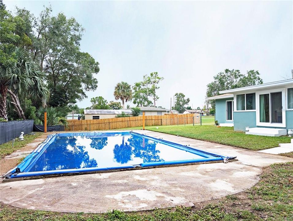 待售: $204,500 (2 贝兹, 1 浴室, 1153 平方英尺)