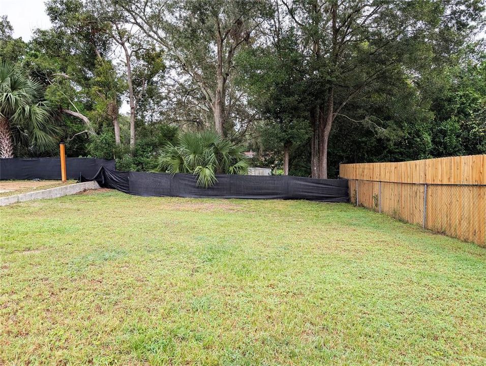 待售: $204,500 (2 贝兹, 1 浴室, 1153 平方英尺)