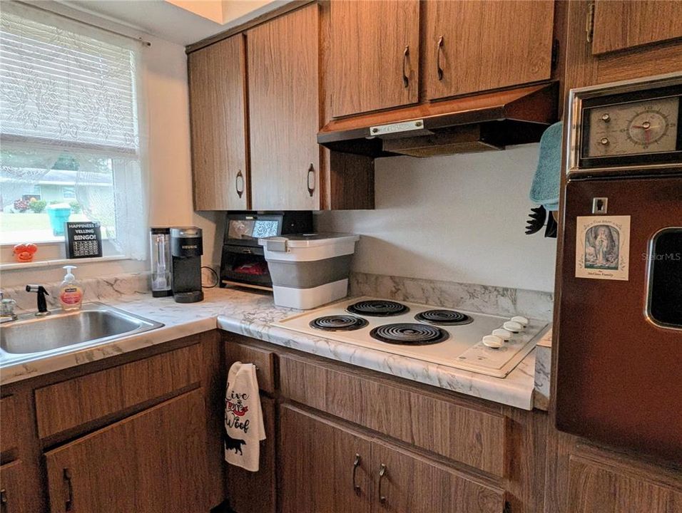 待售: $204,500 (2 贝兹, 1 浴室, 1153 平方英尺)