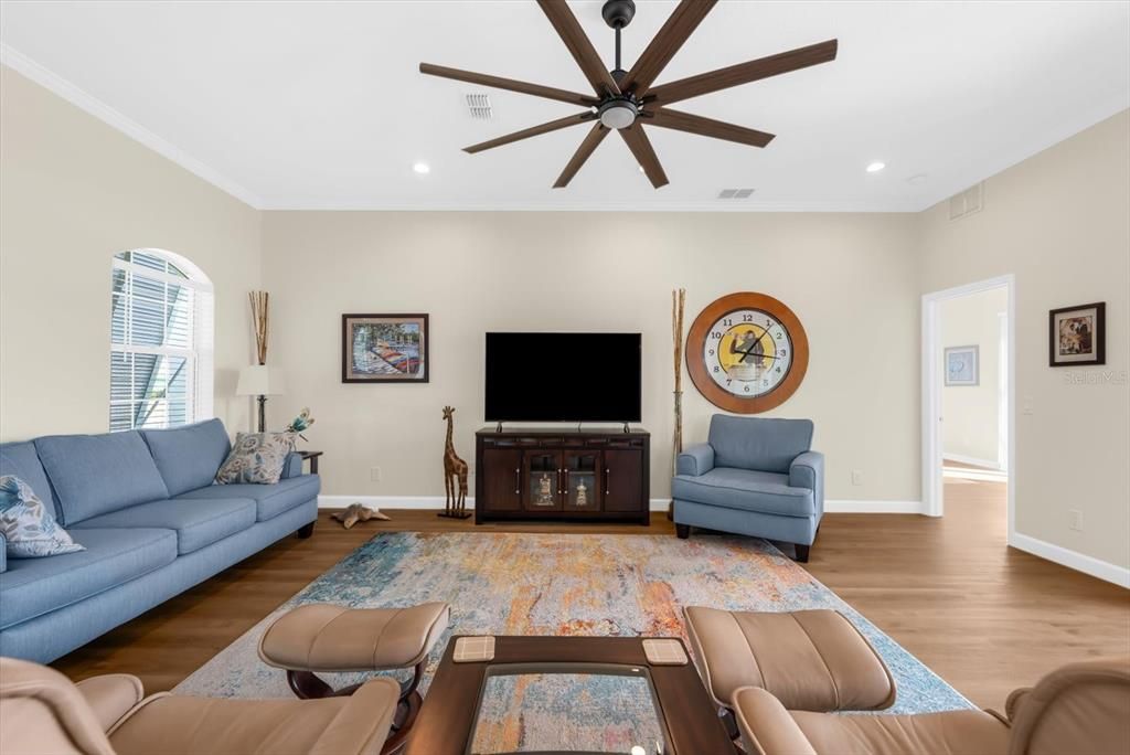 Active With Contract: $629,000 (3 beds, 2 baths, 2010 Square Feet)