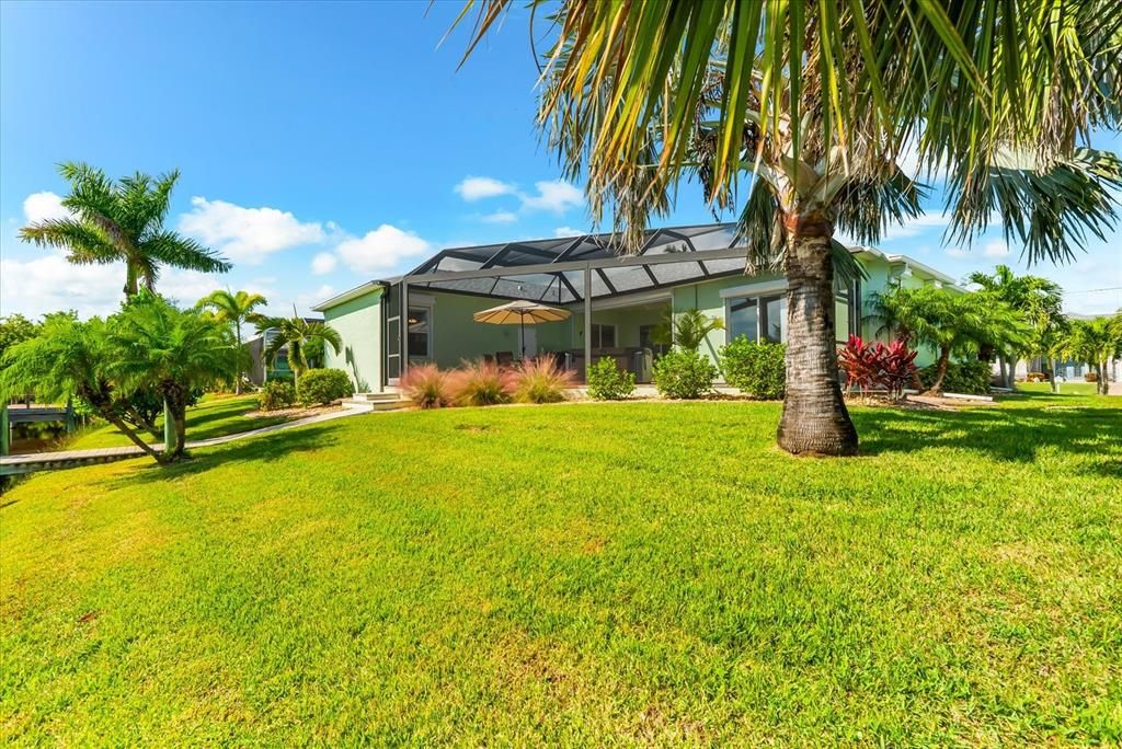 Active With Contract: $629,000 (3 beds, 2 baths, 2010 Square Feet)