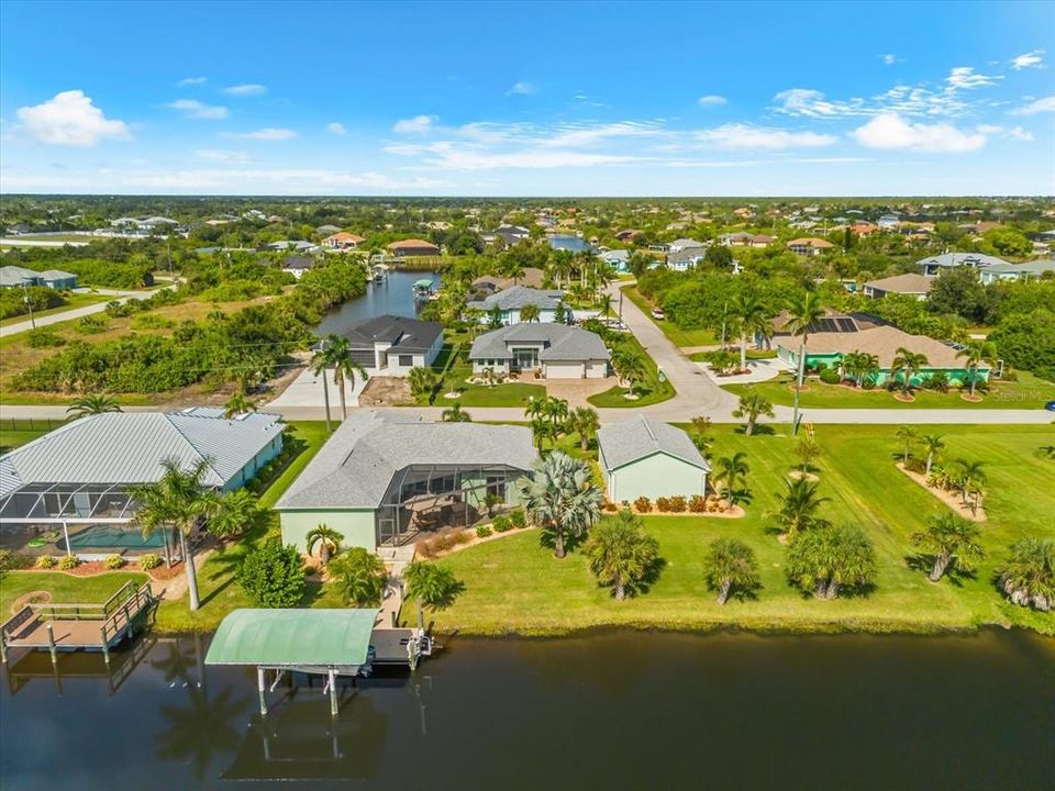 Active With Contract: $629,000 (3 beds, 2 baths, 2010 Square Feet)