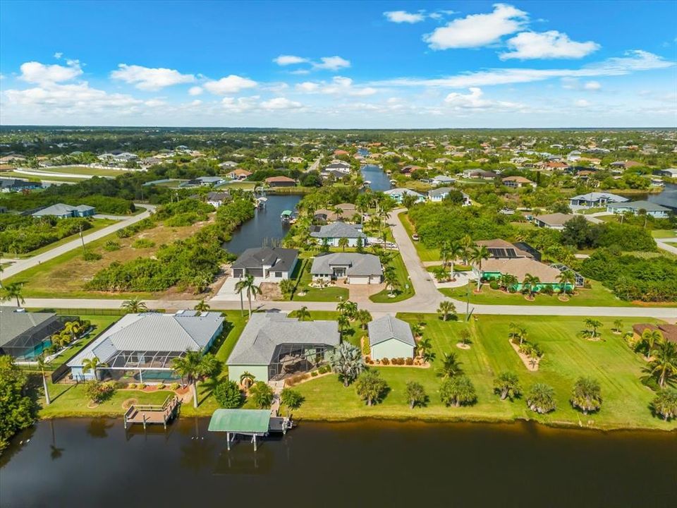 Active With Contract: $629,000 (3 beds, 2 baths, 2010 Square Feet)