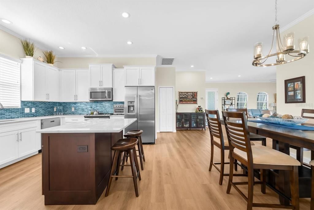 Active With Contract: $629,000 (3 beds, 2 baths, 2010 Square Feet)