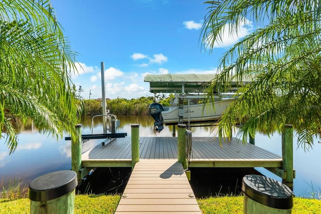 Active With Contract: $629,000 (3 beds, 2 baths, 2010 Square Feet)