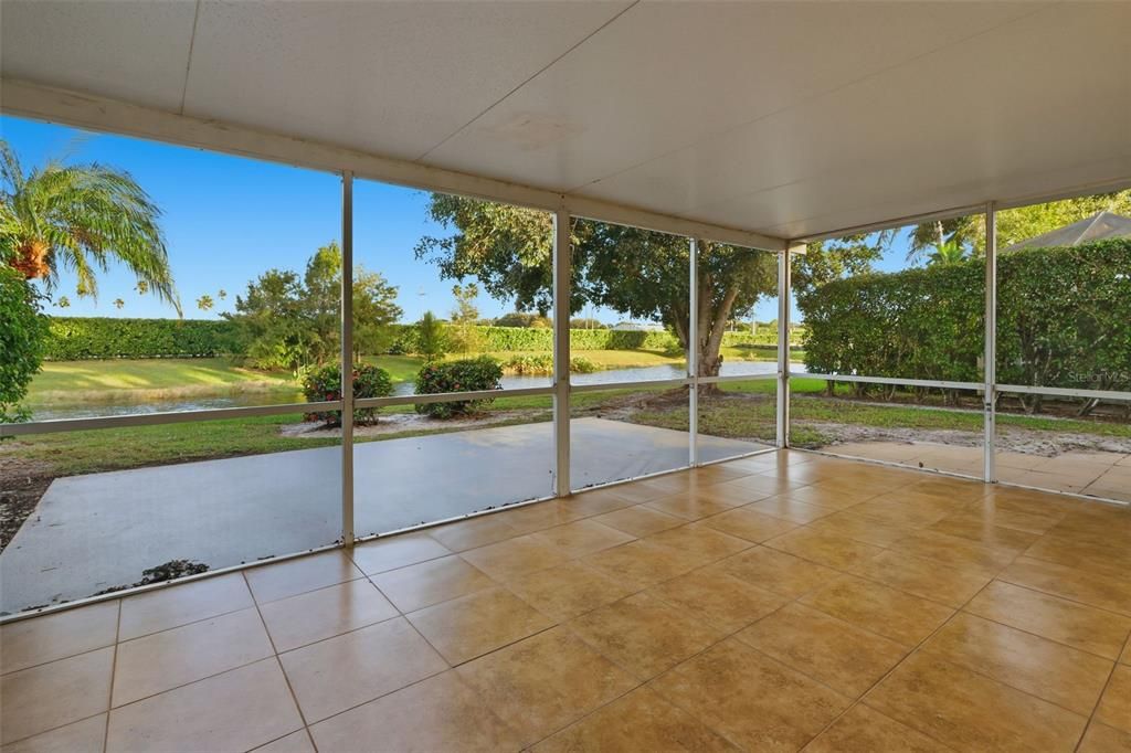 合同活跃: $499,900 (3 贝兹, 2 浴室, 1685 平方英尺)