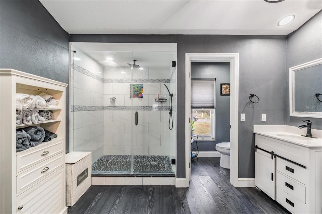 For Sale: $435,000 (4 beds, 2 baths, 2116 Square Feet)