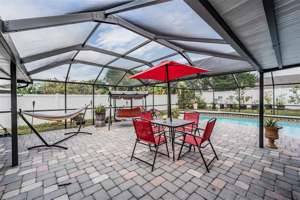 For Sale: $435,000 (4 beds, 2 baths, 2116 Square Feet)