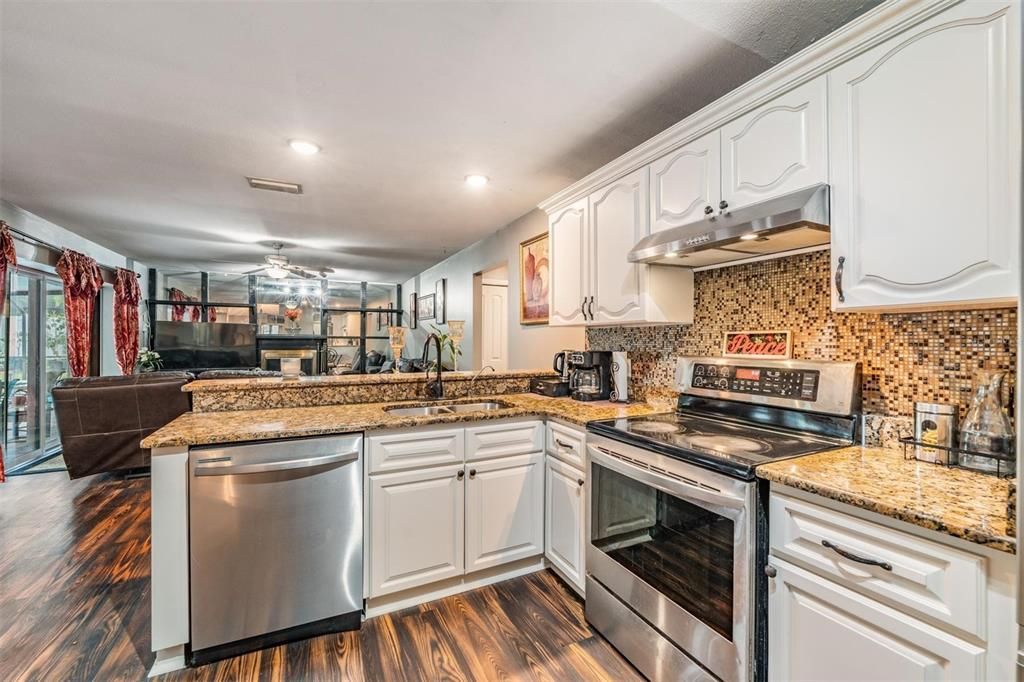 For Sale: $435,000 (4 beds, 2 baths, 2116 Square Feet)