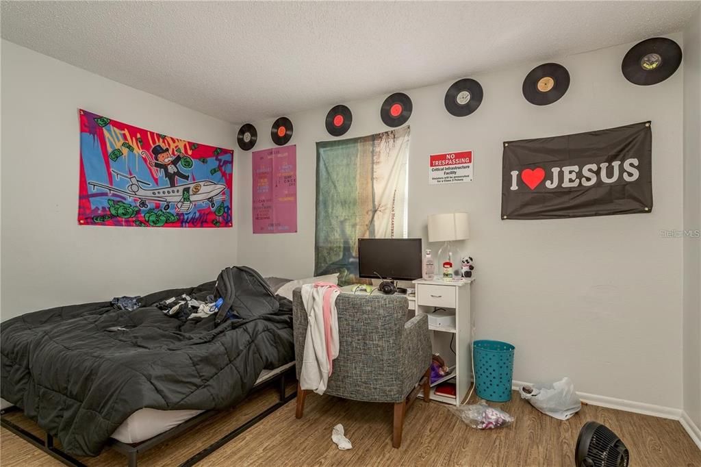 For Sale: $689,900 (6 beds, 0 baths, 2656 Square Feet)