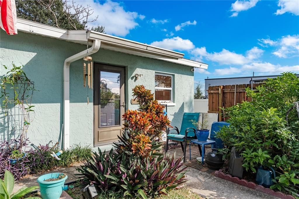 For Sale: $689,900 (6 beds, 0 baths, 2656 Square Feet)