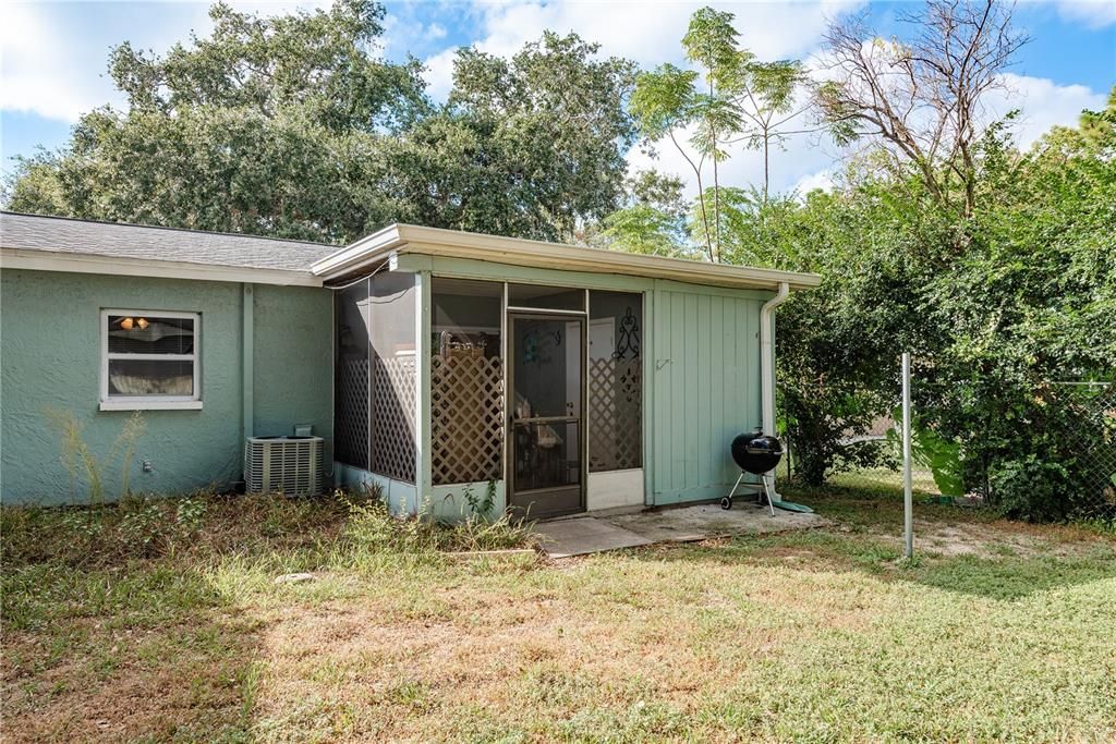 For Sale: $689,900 (6 beds, 0 baths, 2656 Square Feet)