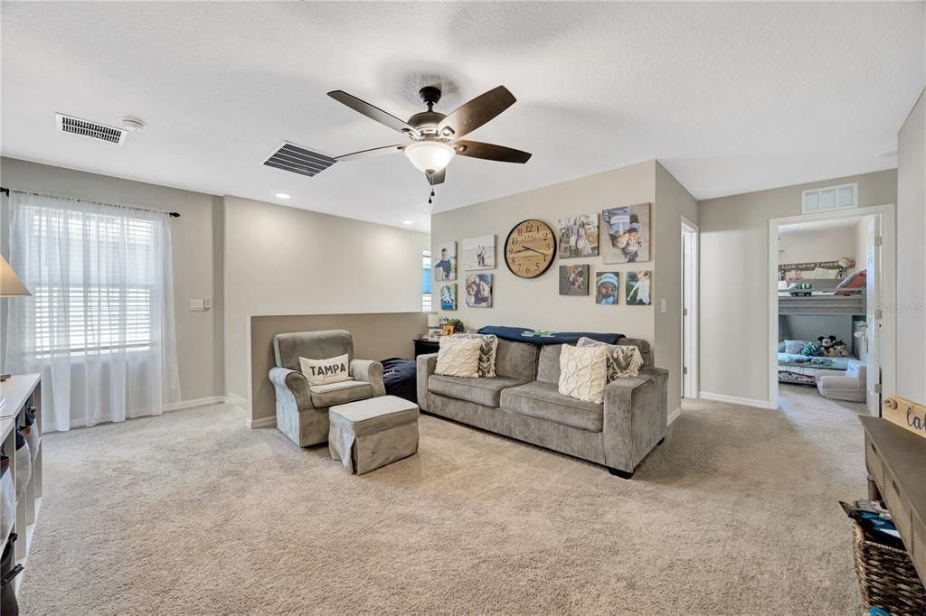 For Rent: $3,000 (4 beds, 2 baths, 2226 Square Feet)