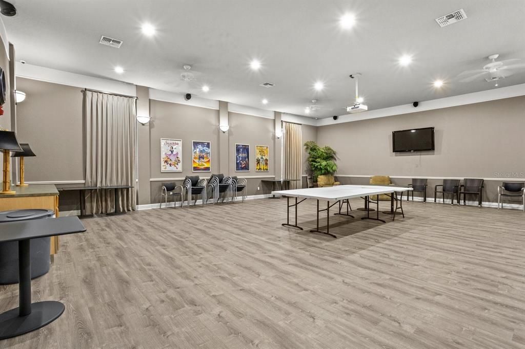 В аренду: $2,400 (4 спален, 3 ванн, 1470 Квадратных фут)