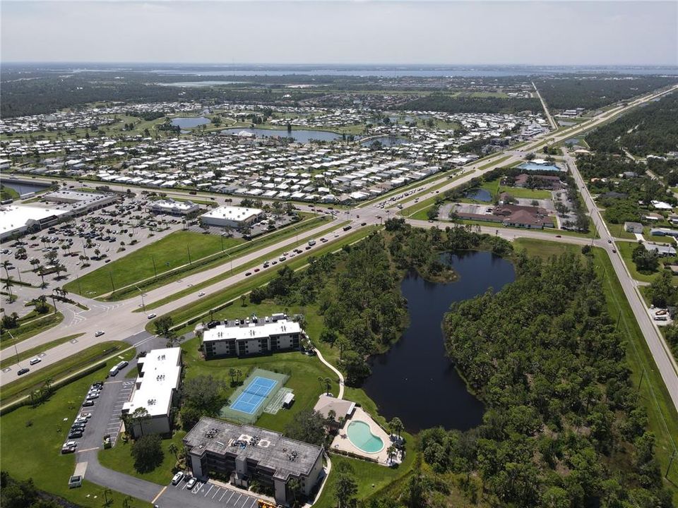 待售: $114,000 (2 贝兹, 2 浴室, 1032 平方英尺)