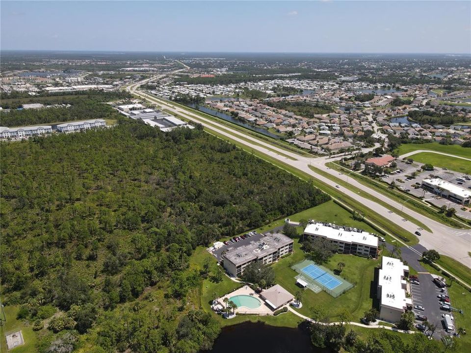 待售: $114,000 (2 贝兹, 2 浴室, 1032 平方英尺)