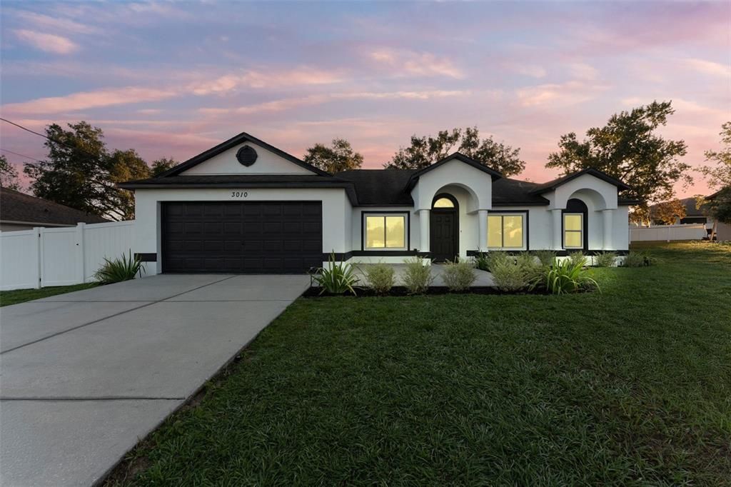 待售: $355,000 (3 贝兹, 2 浴室, 1978 平方英尺)