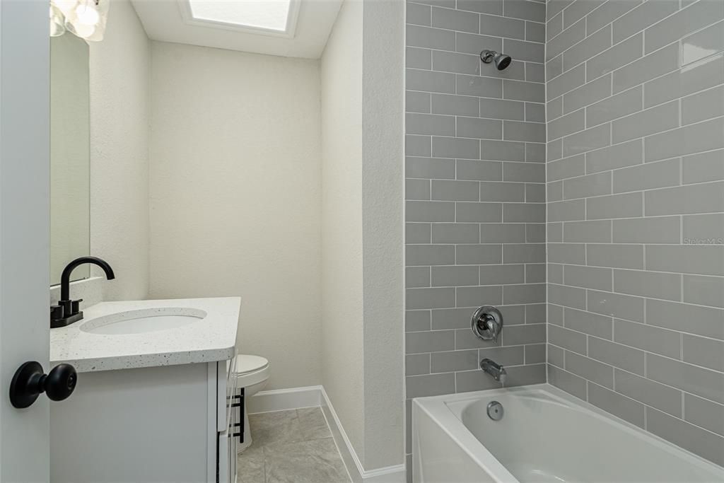 For Sale: $289,950 (3 beds, 2 baths, 1360 Square Feet)