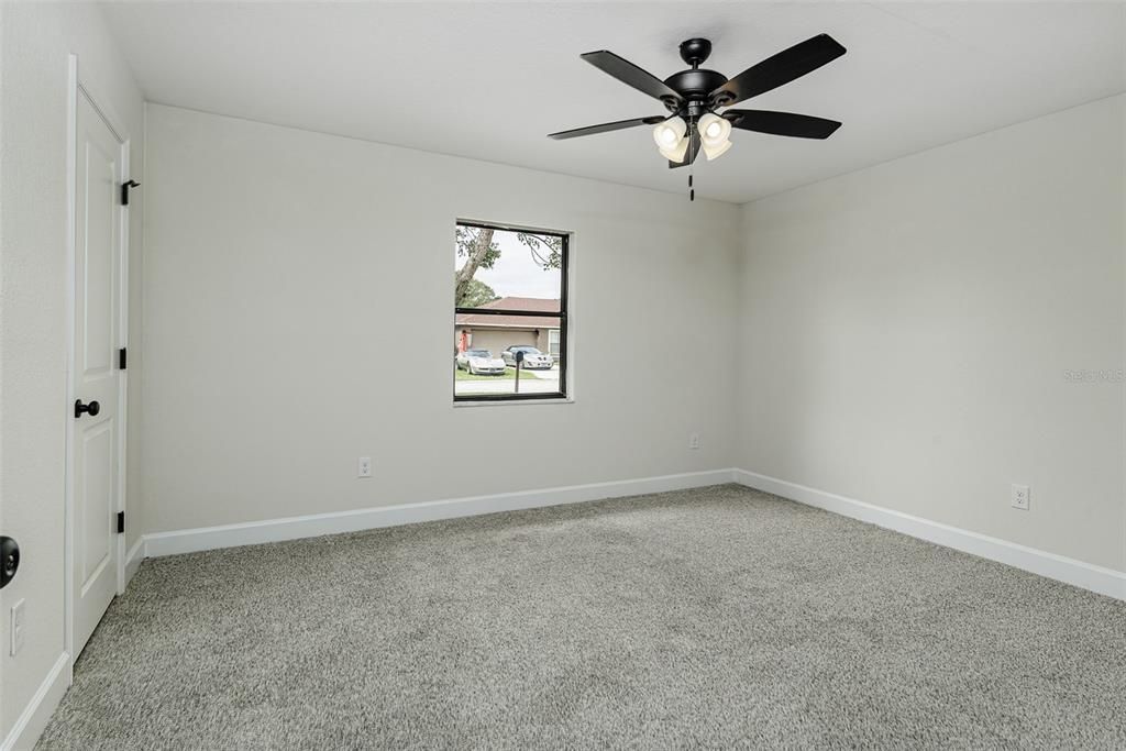 For Sale: $289,950 (3 beds, 2 baths, 1360 Square Feet)