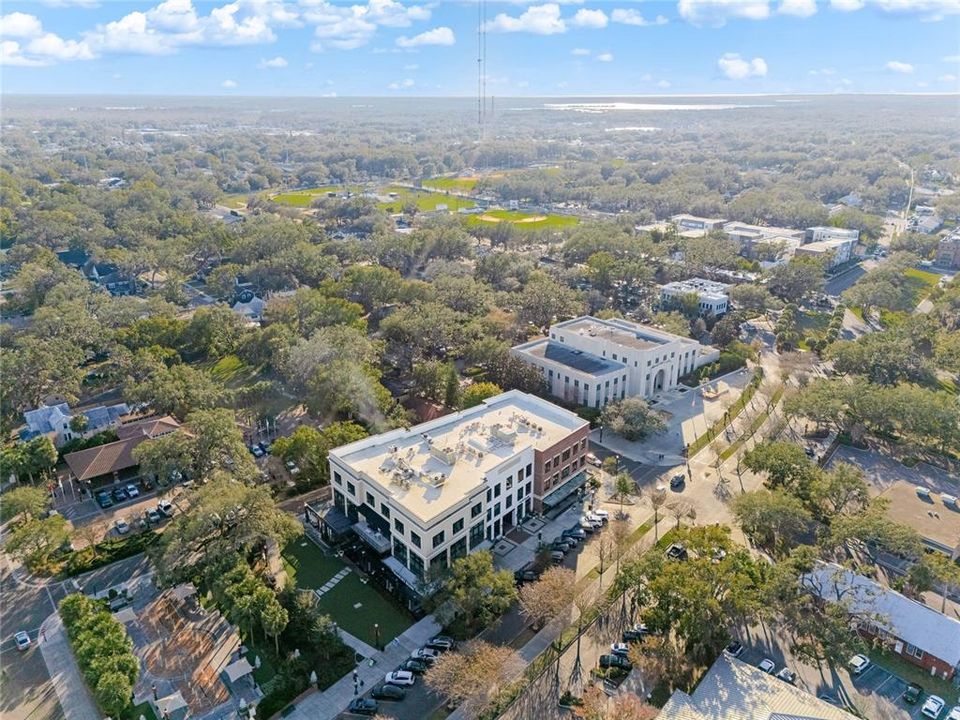 For Sale: $1,289,000 (3 beds, 3 baths, 2938 Square Feet)