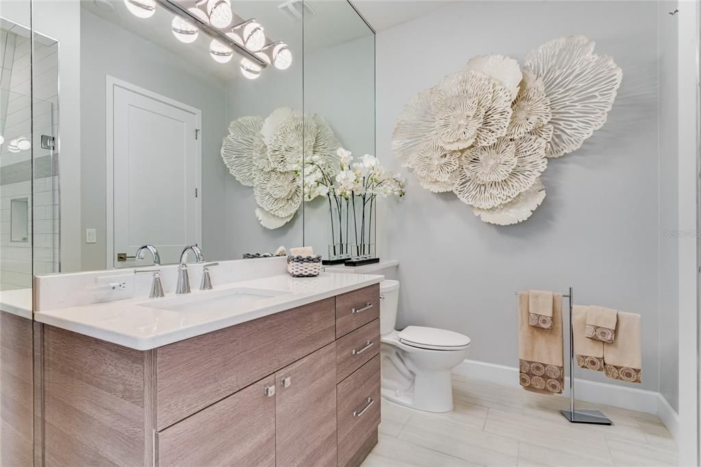 For Sale: $1,289,000 (3 beds, 3 baths, 2938 Square Feet)