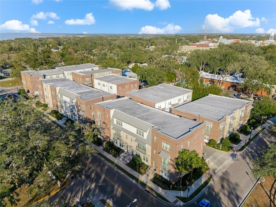 For Sale: $1,289,000 (3 beds, 3 baths, 2938 Square Feet)