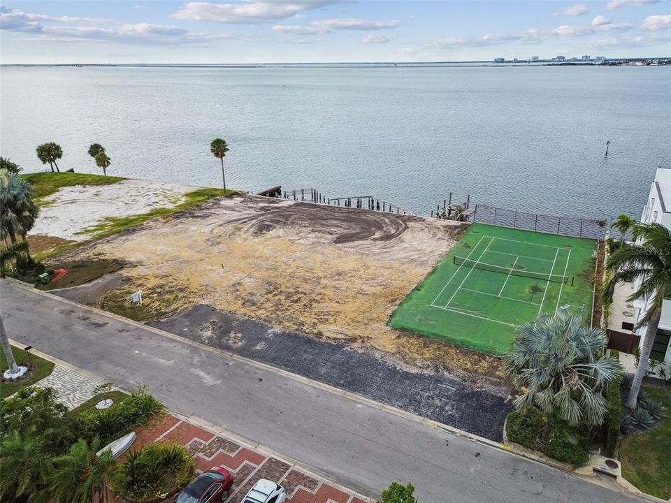 For Sale: $11,699,000 (0.61 acres)