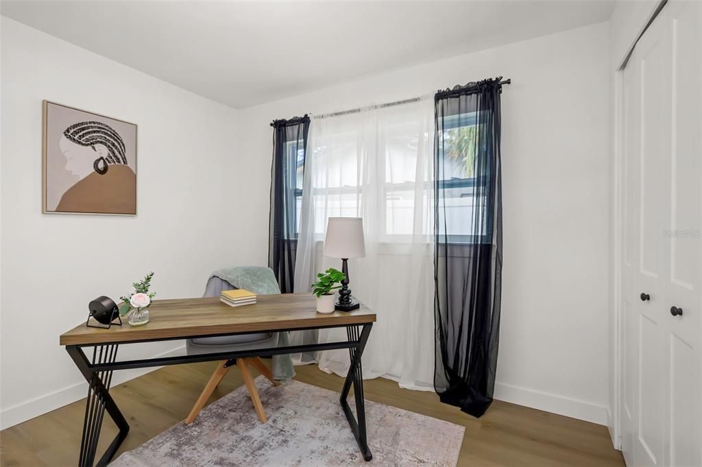 Active With Contract: $465,000 (4 beds, 2 baths, 1425 Square Feet)