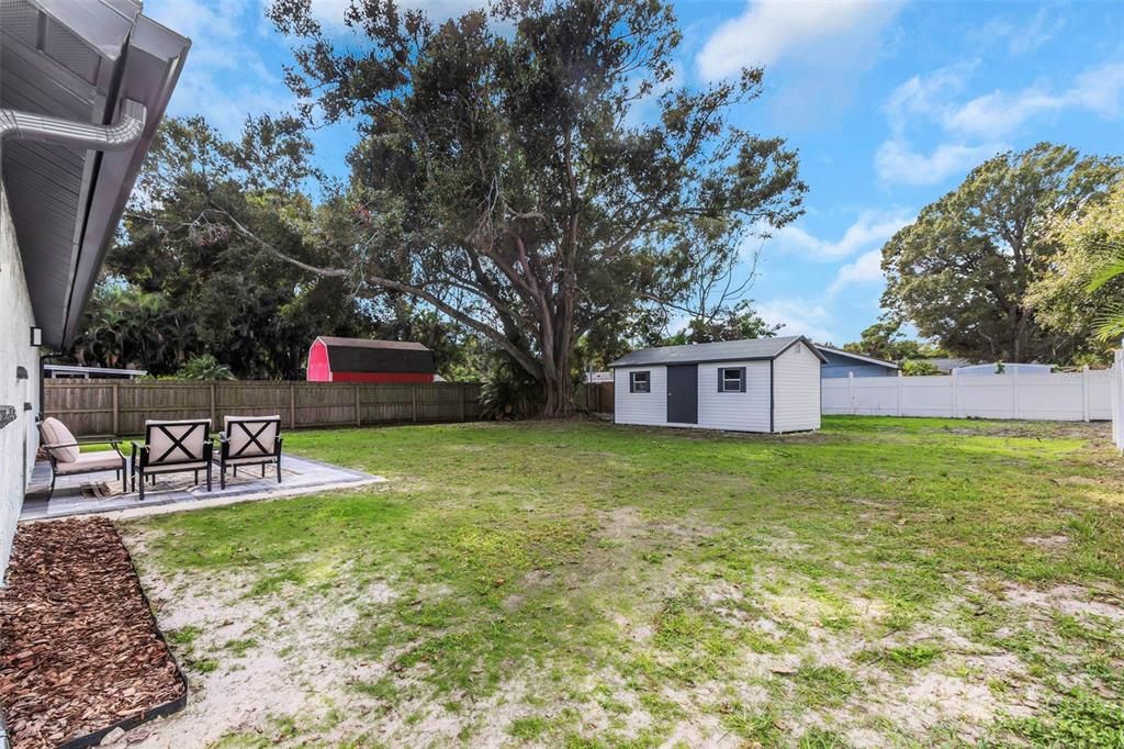 Active With Contract: $465,000 (4 beds, 2 baths, 1425 Square Feet)