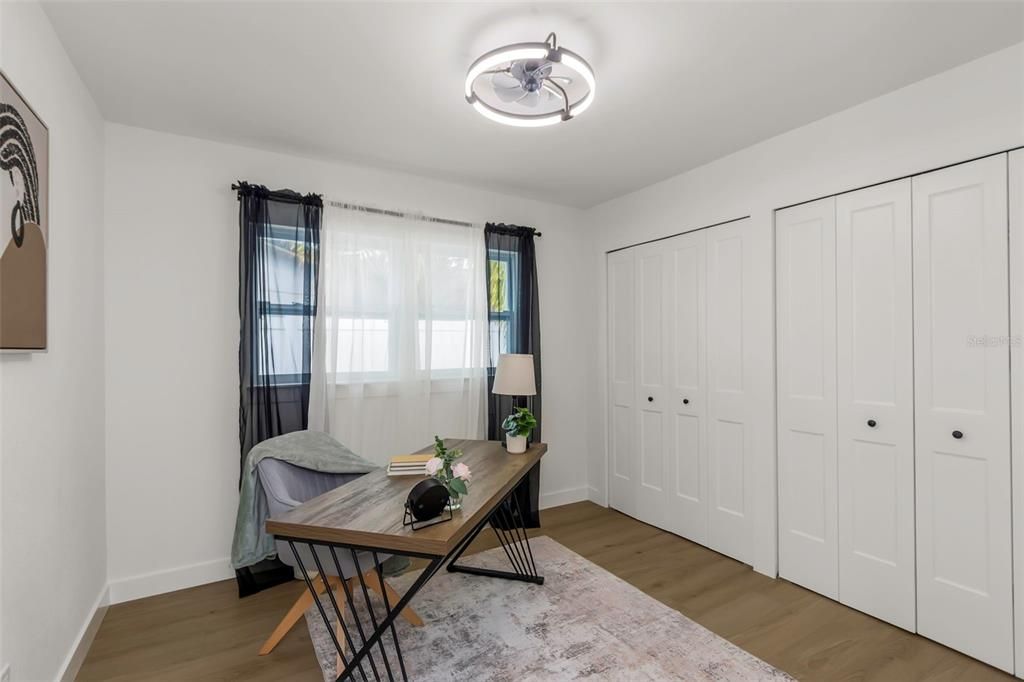 Active With Contract: $465,000 (4 beds, 2 baths, 1425 Square Feet)