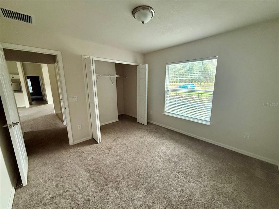 For Rent: $1,650 (3 beds, 2 baths, 1660 Square Feet)