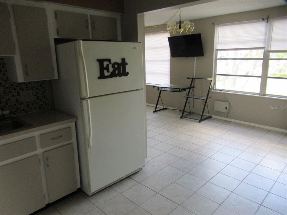 For Rent: $1,650 (2 beds, 2 baths, 1100 Square Feet)
