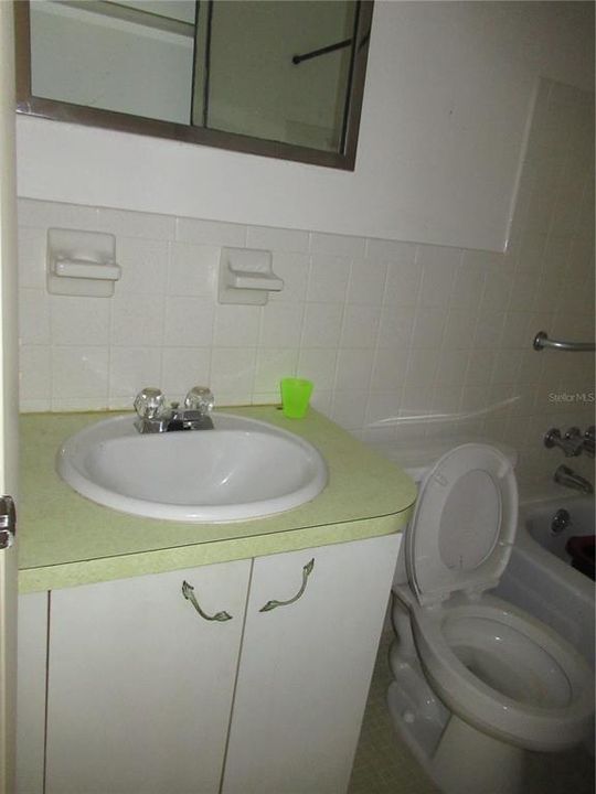 For Rent: $1,650 (2 beds, 2 baths, 1100 Square Feet)