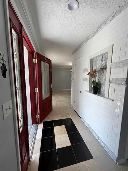 Active With Contract: $430,000 (4 beds, 2 baths, 2410 Square Feet)