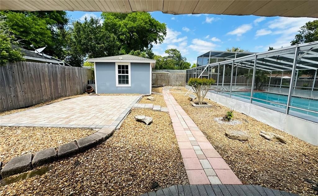 Active With Contract: $430,000 (4 beds, 2 baths, 2410 Square Feet)