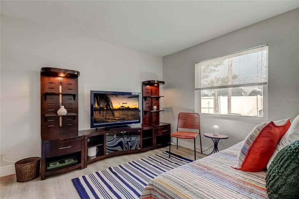 For Rent: $5,000 (4 beds, 2 baths, 1878 Square Feet)